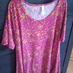LuLaroe Perfect T! Size Large